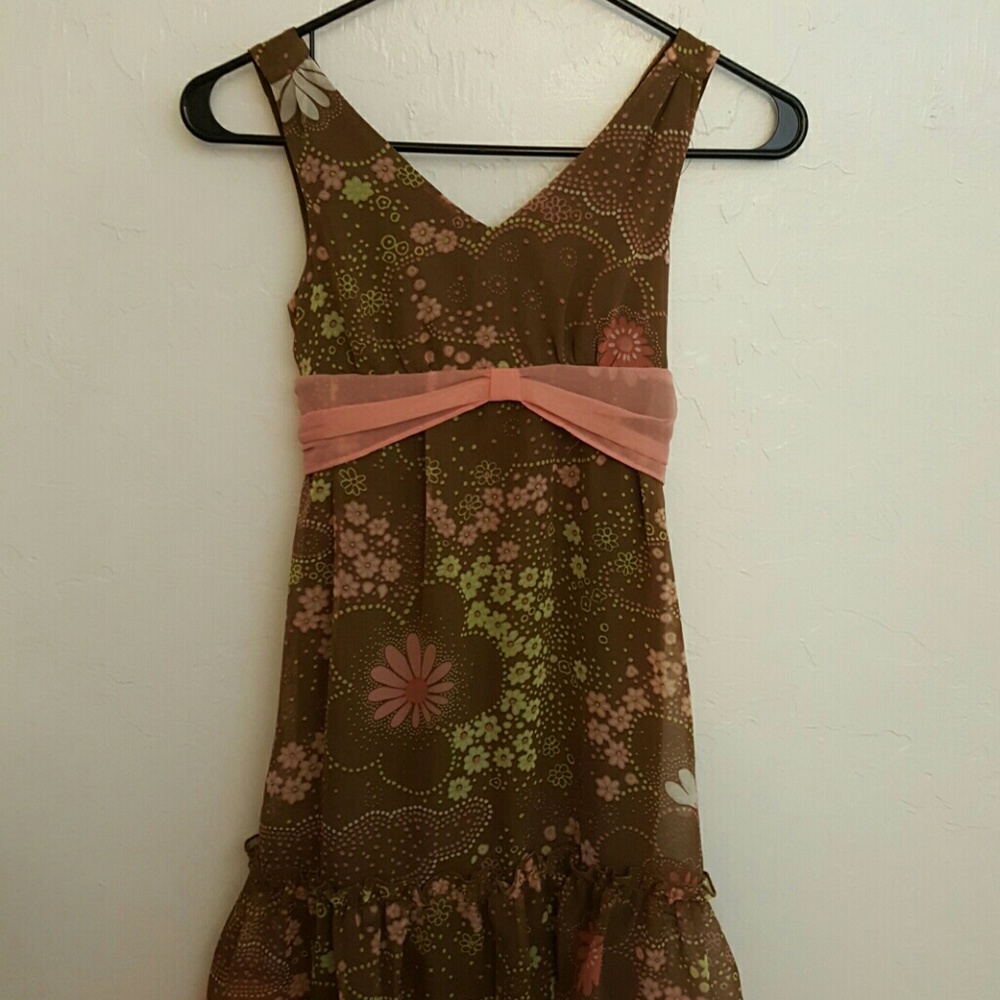 Hype girl full lining dress sleeve floral size 8